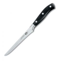 Nóż kuchenny kuty Victorinox 7.7303.15G