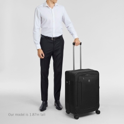 Walizka podróżna średnia czarna 653663 WT 7.0-18240