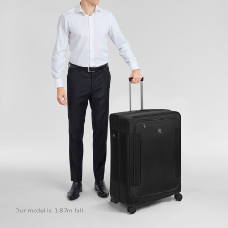 Walizka podróżna bardzo duża czarna 653667 WT 7.0-18274